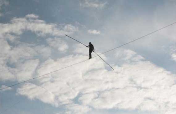 1ST QUARTER 2015 - FUNAMBULISM