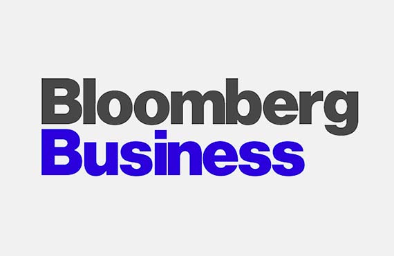 ALLIANZ'S CEO DEFENDS PIMCO AMID SHAREHOLDER CRITICISM