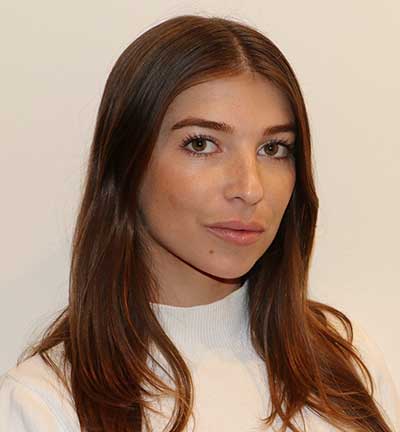 Eve Favia / Senior Associate